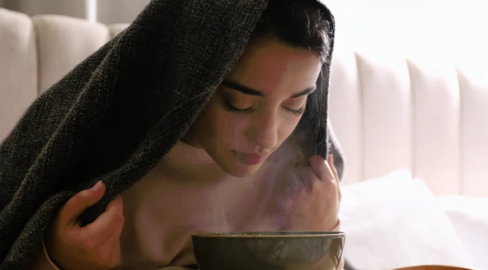 How to detox your skin effectively at home for a smooth and radiant complexion this Spring