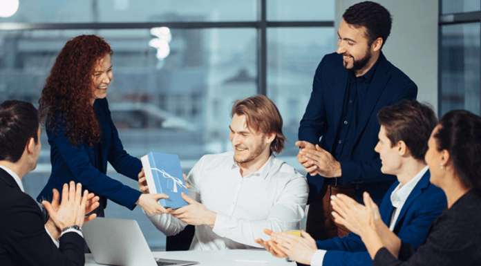 Gift Ideas to Surprise and Delight Employees Throughout the Year