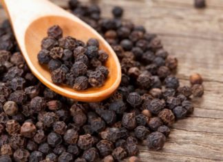 12 Salt Substitutes for Heart-Healthy Cooking