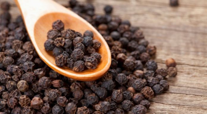 12 Salt Substitutes for Heart-Healthy Cooking