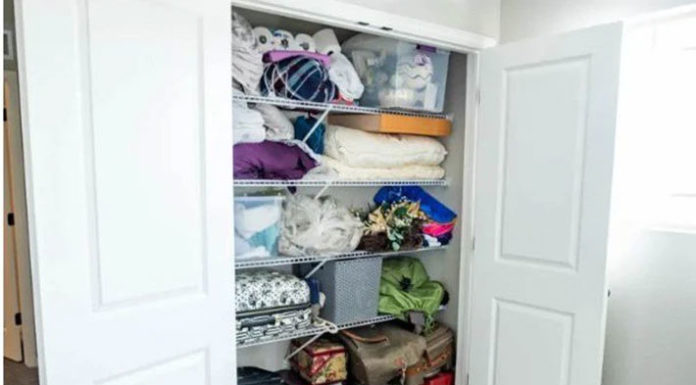 Quick Tips for Organizing Your Closet Neatly and Stylishly