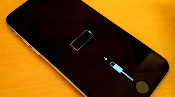 The Fastest Way to Extend the Battery Life of Your iPhone or Android Phone