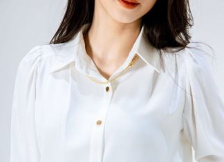Unveiling the Secret to Effortless Elegance: 4 Must-Have White Tops for a Polished and Sophisticated Wardrobe