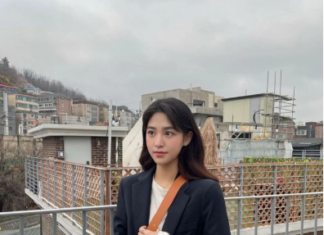 4 Ways to Rock a Chic Fall Blazer for that Korean Girl Vibe