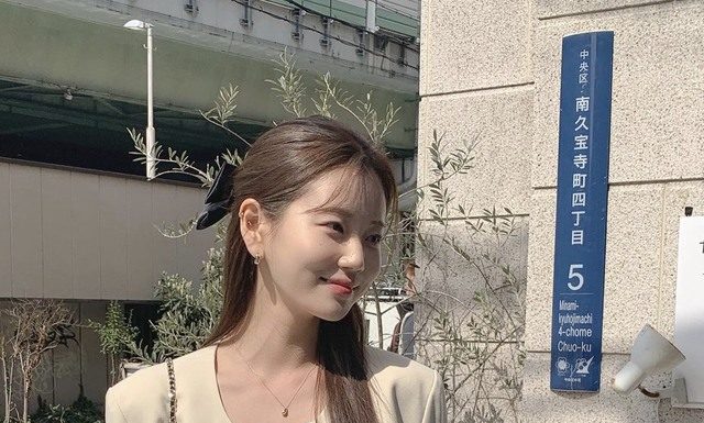 Discover the trendiest fashion enthusiasts rocking the best coats of the season