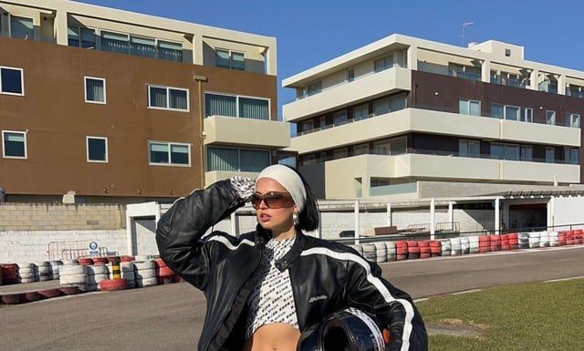 The highly influential IT girls are passionately endorsing the trendy jacket, making it the hot trend of the season.