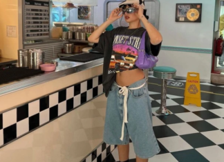 Endless Ways to Style Oversized T-Shirts: Pair with Pants or Skirts for a Stunning Look