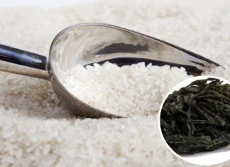 Keep Rice Fresh and Mold-Free by Storing it with this Moisture Absorbing Device