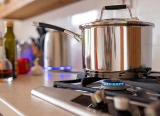 Why you should not place a freshly washed pan directly on a gas stove?