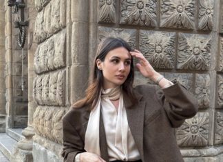 Freshen up your fall wardrobe with stylish blazer outfits for a trendy look.