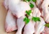 Boiled chicken without salt and broth, try boiling with this water, the chicken will be firm and the meat will be tender and flavorful.