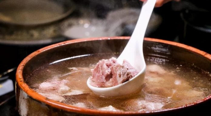 Is Bone Broth Bad For You? Clear, Flavourful Broth Without The MSG