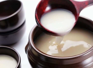 Flawless, Smooth, and Budget-Friendly Homemade Rice Cream for a White, Radiant Skin