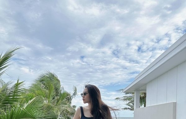 No Need for High Heels, Dam Thu Trang Still Hacks the Perfect Figure with These Items