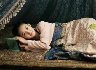 Why did ancient Chinese women often carry a pillow when having an affair? Surprising reasons you wouldn’t expect.