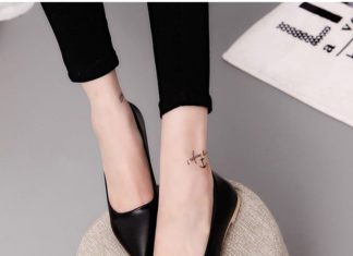 Pocket the 5 Minimalist Style Shoe Essentials: Effortlessly Stylish, Confident Shine