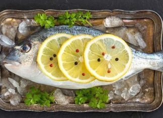 Get Rid of Fishy Odor on Seafood with These Ingredients
