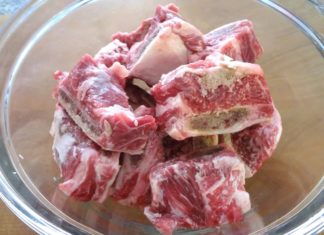 Quick and Tender Bone Broth: How to Simmer Bones for a Clear, Flavorful, and Odorless Broth