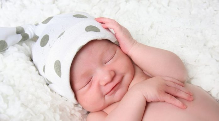 Size of the ear is not a determinant of intelligence in children, scientific research shows. Parents should check now.