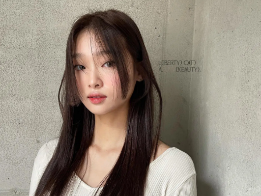 5 Chic and Age-Defying Ponytail Hairstyles for Women