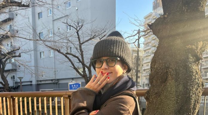 Fashion inspiration from these 4 stylish Korean women under 45 – Get ready for a style refresh!