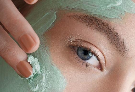 Naturally glowing, firm, and radiant skin – Unveiling the recipe for homemade facial masks.