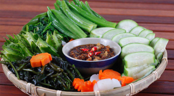 Steaming vegetables: Avoid these 4 common mistakes to retain their nutrients