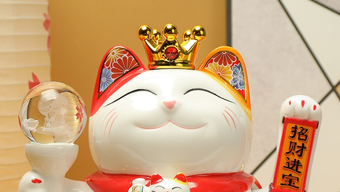 Increase your prosperity and attract good luck with these 7 Lucky Cat variations