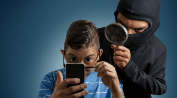 The Telltale Signs Your Phone is Tapped and How to Fight Back