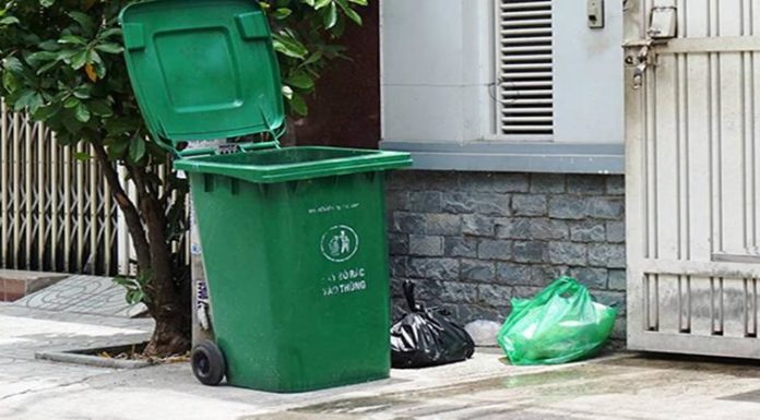 Feng Shui master warns: Opening your door and finding these 4 things brings bad luck, constant arguments, and never getting rich.