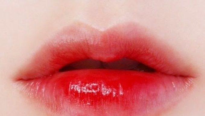 Ways to Achieve Plump and Seductive Lips