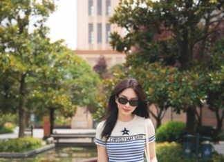 Get inspired by these 4 Vietnamese beauties for fresh office style ideas