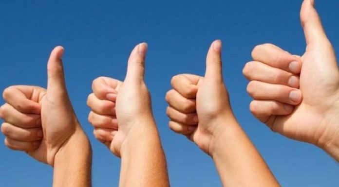 Master Numerologist Says: A Quick Glance at the Thumb Can Tell Who’s ‘Loaded with Cash’ or Poor, Better Than Judging by Face