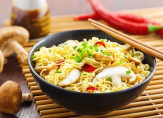 Can People with Diabetes Eat Instant Noodles? 3 Ways to Enjoy Noodles Without Raising Blood Sugar