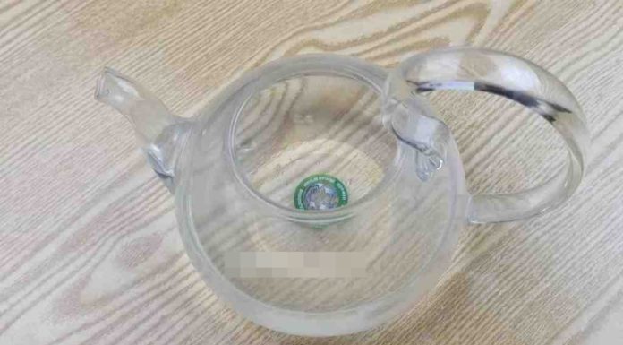 How long can boiling water be used for? What are the benefits of leaving boiling water overnight?