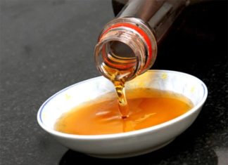 3 Tips for Making Garlic Chili Sauce Stand Out