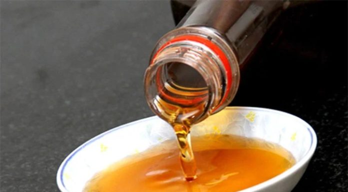 3 Tips for Making Garlic Chili Sauce Stand Out