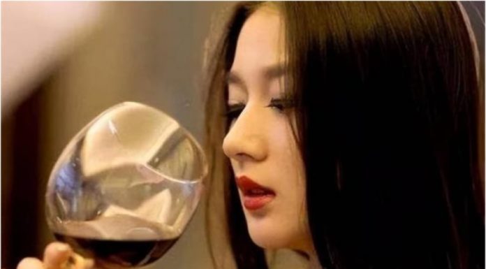 What most single women want to do the most when they get drunk: The number one thing 90% of them end up doing