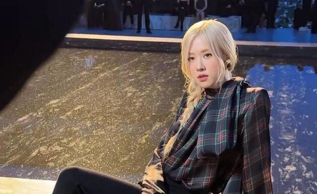 Rosé slays in 3 challenging pants styles and shows off her stunning figure