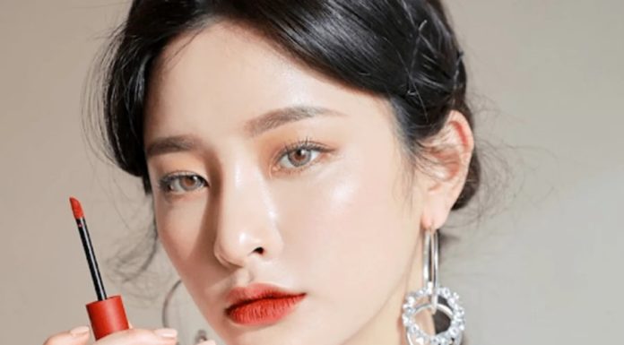 Top 9 Hottest Lipstick Shades Right Now