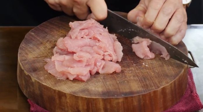 Delicious and Flavorful Mixed Pork Stir Fry in Just 15 Minutes