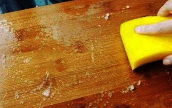 Dirty Cutting Board, Don’t Wash with Soap: Add this to Cleanliness Routine to Prevent Mold Growth