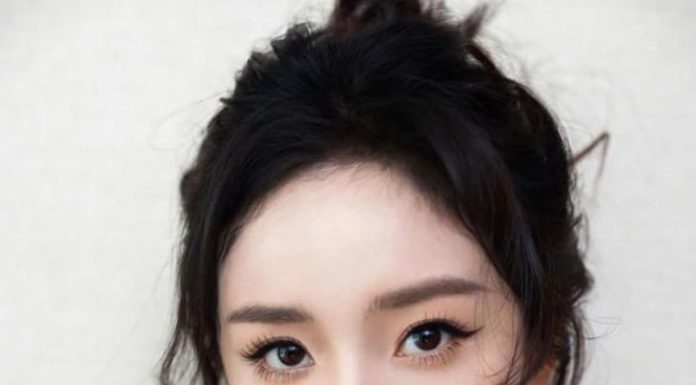 Revealing the Secrets of Enhancing Facial Features with Bold and Subtle Makeup Techniques