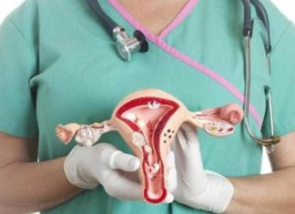 4 Warning Signs Telling Women to Get Their Ovaries Checked Right Away