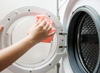 Simple Steps to Clean Your Washing Machine Without Spending Money on a Repairman