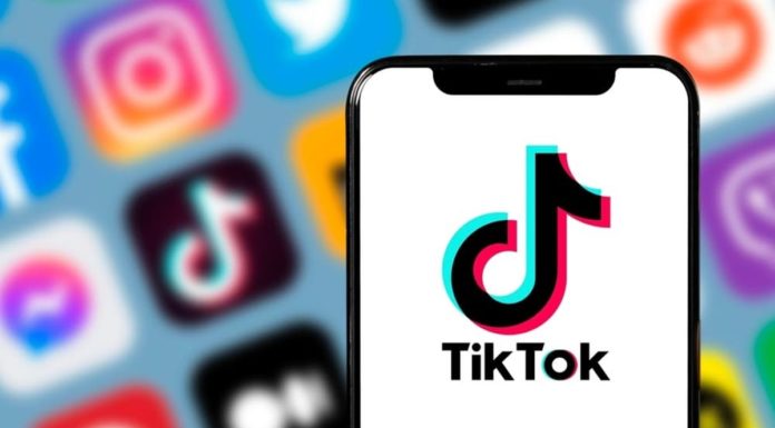 How to easily and quickly view saved videos on TikTok and important things to remember when watching videos on this popular social media platform