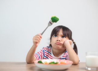 4 Common Bad Eating Habits in Children That Should Be Nipped in the Bud