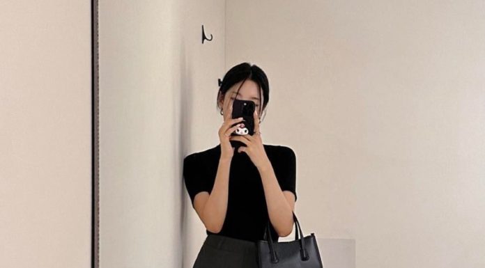 How to Look Chic in a T-shirt: 4 Summer Outfit Ideas for Women