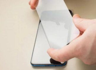 How to Apply a Tempered Glass Screen Protector Flawlessly for a Sleek and Bubble-Free Finish on Your Smartphone