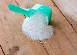 Laundry Detergent Mixed with This Magical Ingredient Creates a Potent Insecticide and Fertilizer for Thriving Plants